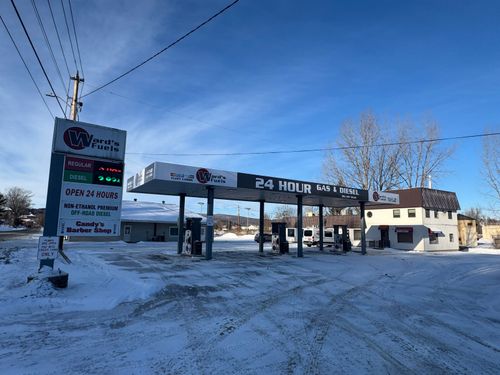 398 Western Ave, Newport, VT, 05855-9404 | Card Image