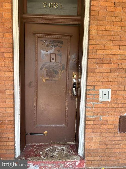 2031 W Tioga St, Philadelphia, PA, 19140-3900 | Card Image