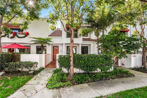 unit-110-19481 Pompano Ln, Huntington Beach, CA, 92648-2479 | Card Image