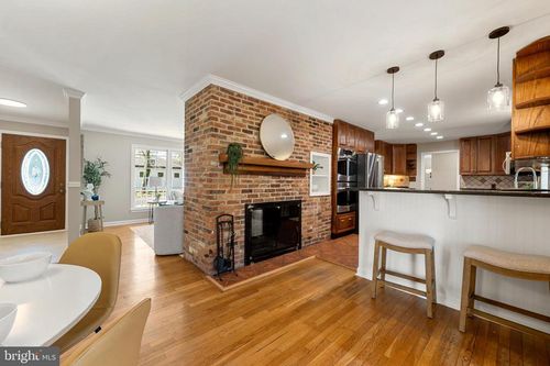 3319 Mulberry St, EDGEWATER, MD, 21037-1642 | Card Image