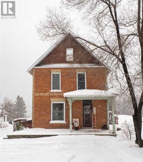 104 Arthur St, Manitowaning, ON, P0P1N0 | Card Image