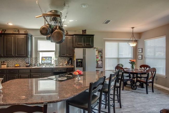 817 Water Oak Dr, House other with 4 bedrooms, 4 bathrooms and null parking in Grapevine TX | Image 12