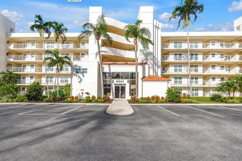 428-6001 Bahia Del Mar Cir, ST PETERSBURG, FL, 33715-2365 | Card Image