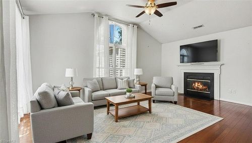 3209 Bardwell Rd, Greensboro, NC, 27410-9439 | Card Image
