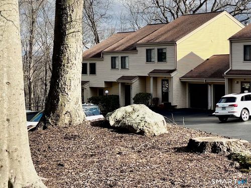 14-14 Idlewood, Bethel, CT, 06801-1468 | Card Image