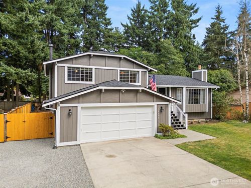 16323 95th Avenue Ct E, Puyallup, WA, 98375-9672 | Card Image