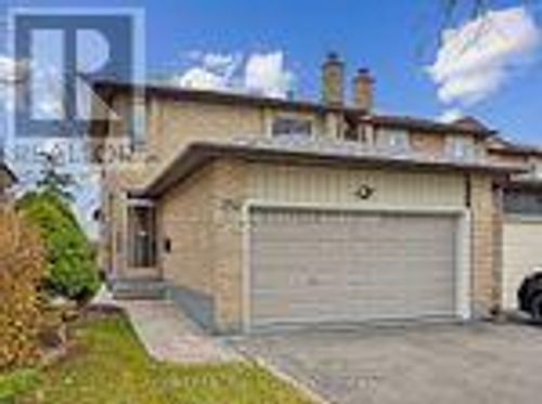 214 Borrows St, Thornhill, ON, L4J2W8 | Card Image