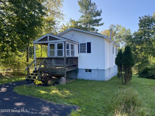 3107 Ny-43, Sand Lake, NY, 12018 | Card Image