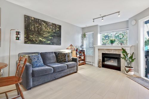 207-1738 Frances St, Vancouver, BC, V5L1Z6 | Card Image