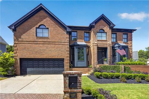 1122 Tennyson Pl Ne, Brookhaven, GA, 30319-1985 | Card Image