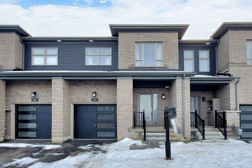 42 Westwood Ave, Barrie, ON, L9J0M6 | Card Image