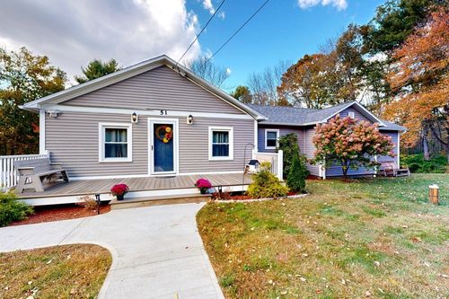 51 Warren Rd, Brimfield, MA, 01010-9755 | Card Image