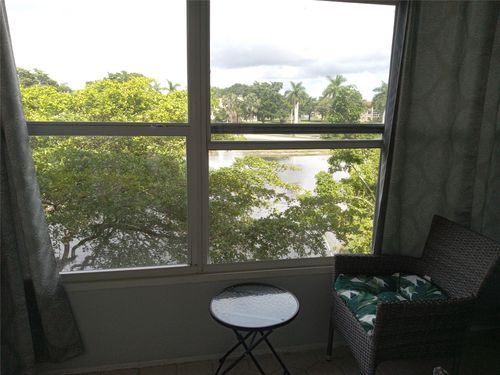 apt-304-9020 Sunrise Lakes Blvd, Sunrise, FL, 33322-6036 | Card Image