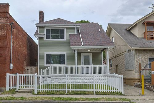 2956 Henshaw Ave, Cincinnati, OH, 45225-2122 | Card Image