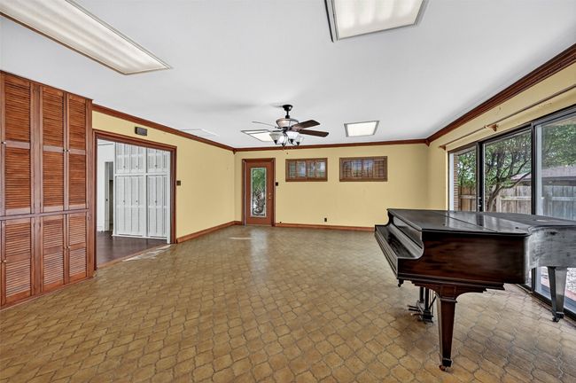 1201 Dundale Cir, House other with 2 bedrooms, 3 bathrooms and null parking in Sherman TX | Image 14
