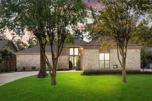 5 Kensington Ct, Conroe, TX, 77304-2707 | Card Image