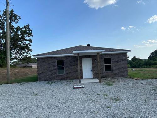 181 Romance Rd, Romance, AR, 72136-7071 | Card Image