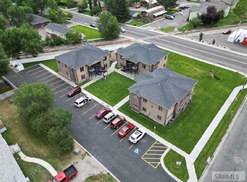 177 S 4th W, Rexburg, ID, 83440-4717 | Card Image