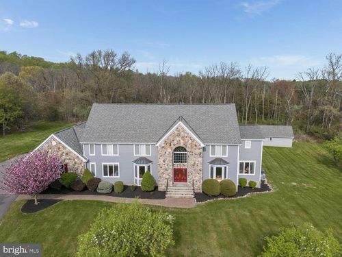 3 Peach Tree Ln, Lebanon, NJ, 08833-5103 | Card Image