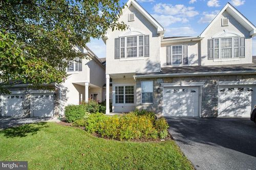 40 Madison Way, DOWNINGTOWN, PA, 19335-5331 | Card Image