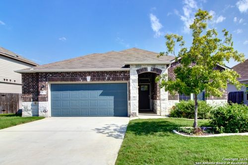 317 Sika Way, Schertz, TX, 78108-4033 | Card Image
