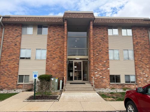 106-742 W Kilgore Road, Kalamazoo, MI, 49008 | Card Image
