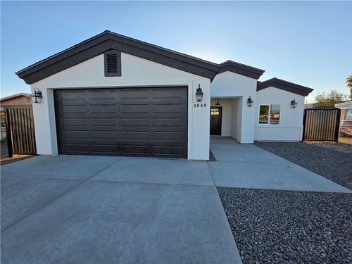 1959 Rio Grande Rd, Bullhead City, AZ, 86442-4734 | Card Image