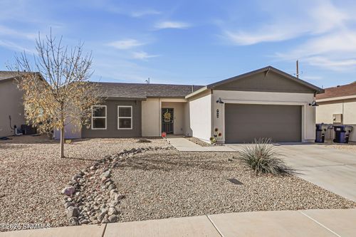 7030 Aretha Way, Las Cruces, NM, 88012-8937 | Card Image