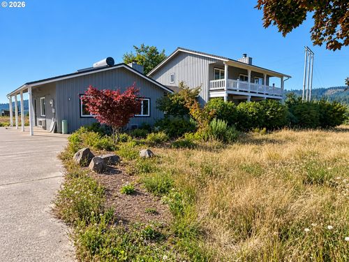88692 Ermi Bee Rd, Springfield, OR, 97478-9722 | Card Image