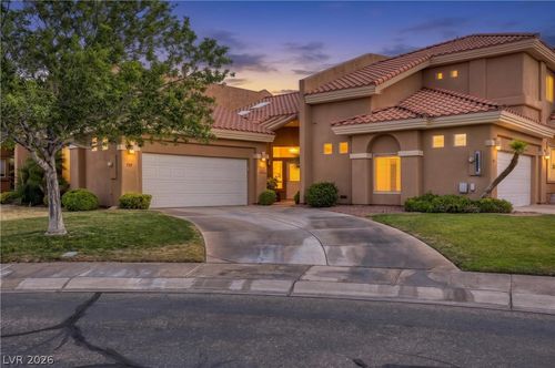 725 Ventana Circle, Mesquite, NV, 89027 | Card Image