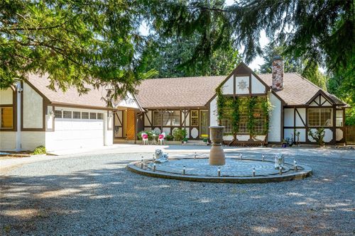 2526 Island Highway W, Qualicum Beach, BC, V9K1B5 | Card Image