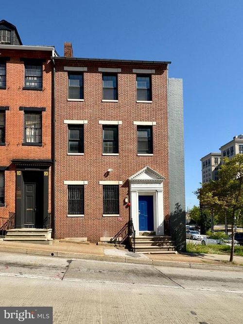 1-10 E Mulberry St, BALTIMORE, MD, 21202-2105 | Card Image