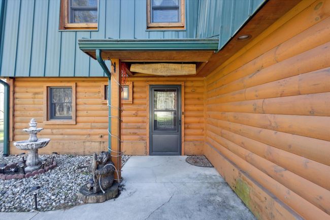 7952 Main St, House other with 3 bedrooms, 2 bathrooms and null parking in Newaygo MI | Image 13
