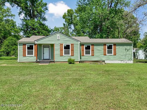 3903 Edgewood Rd, Natchez, MS, 39120-5031 | Card Image