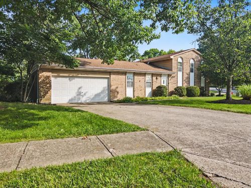 104 Ridge Hill Dr, Highland Heights, KY, 41076-1613 | Card Image