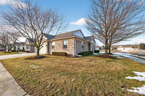 17437 Westgrove Dr, Macomb, MI, 48042-3533 | Card Image