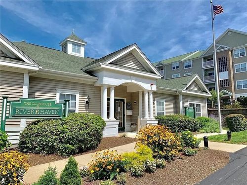 203-102 Mill St, Woonsocket, RI, 02895-2171 | Card Image