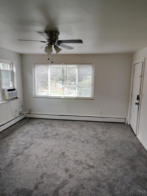 2528 Flanigan Ct, Cincinnati, OH, 45239 | Card Image