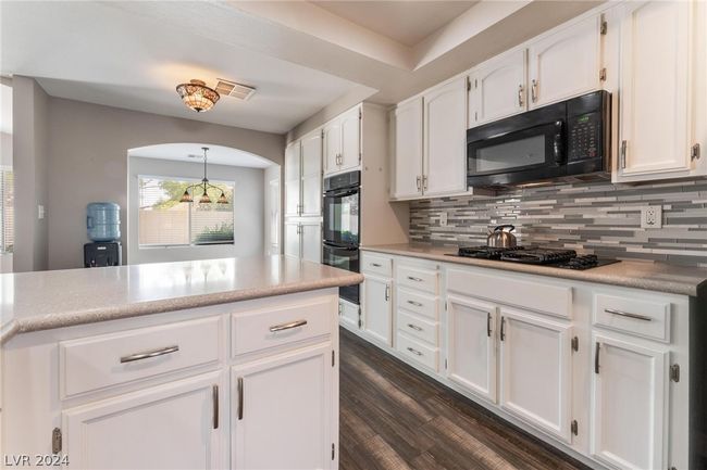 5912 Hollowridge Road, House other with 3 bedrooms, 2 bathrooms and null parking in North Las Vegas NV | Image 19