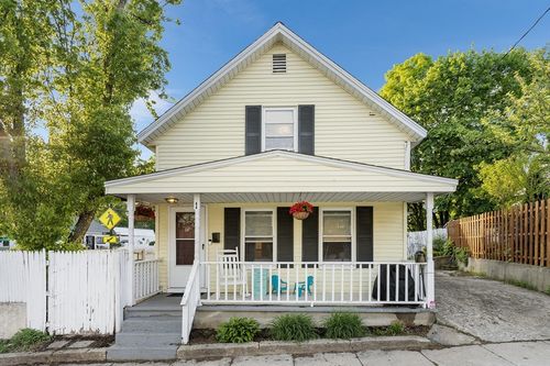 1 Prospect St, Maynard, MA, 01754-1314 | Card Image