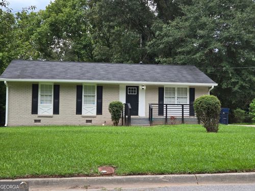 2668 Beacon Dr, Atlanta, GA, 30349-4204 | Card Image