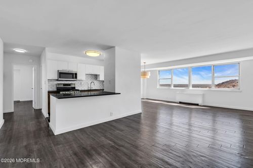 10e-10 Ocean Blvd, Atlantic Highlands, NJ, 07716-1263 | Card Image