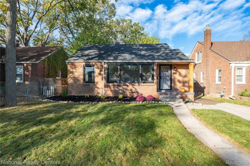 19415 Coyle St, Detroit, MI, 48235-2041 | Card Image
