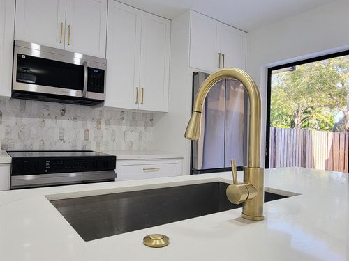 4703 47th Way, West Palm Beach, FL, 33407-6852 | Card Image