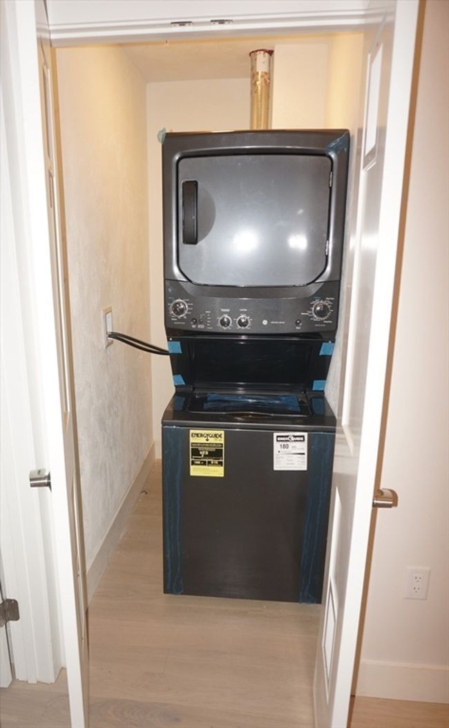 APT-6 - 99 Moody St, Condo with 2 bedrooms, 2 bathrooms and 1 parking in Waltham MA | Image 18