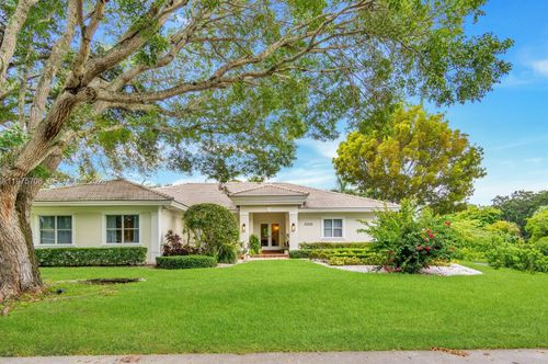 16550 Sw 77th Ct, Palmetto Bay, FL, 33157-3766 | Card Image