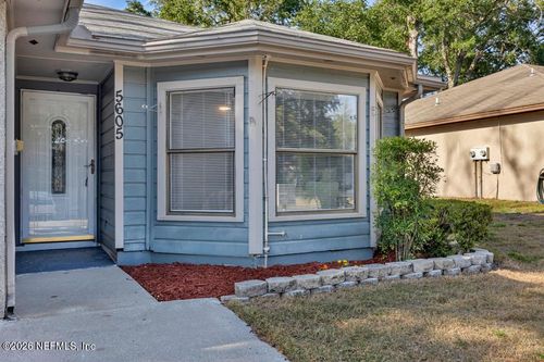 5605 Pinebay Cir N, Jacksonville, FL, 32244-6276 | Card Image