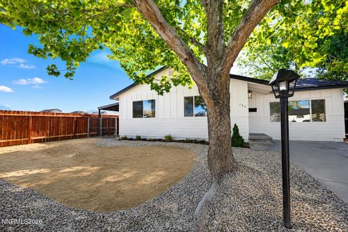 742 Ruth St, Carson City, NV, 89701-5050 | Card Image