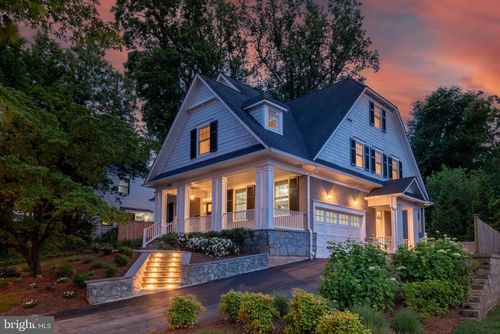5718 Huntington Pkwy, BETHESDA, MD, 20814-1135 | Card Image