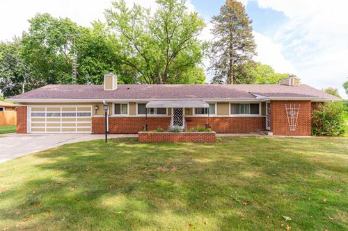 1543 W Downer Pl, Aurora, IL, 60506-4653 | Card Image